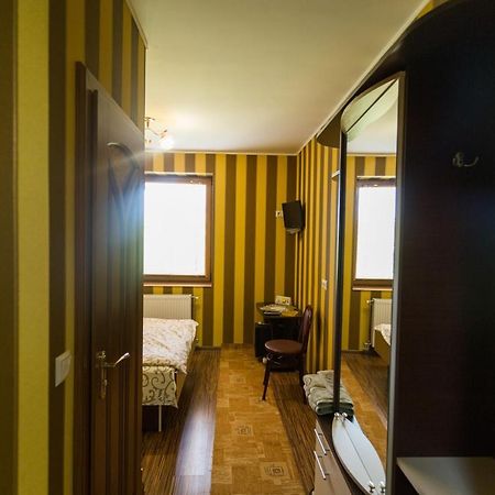 Sunrise Boutique Hotel Berehove  Ngoại thất bức ảnh